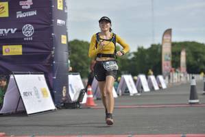 BIB: 0928
                            <button type="button" onclick="openModal(4911516)" class="btn btn-primary btn-sm float-right btn-popup" data-toggle="modal" data-target=".modal-high-quality">
                        <i class="fas fa-shopping-cart"></i> Add to Cart
                    </button>
                                            <button type="button" onclick="isThisMe(4911516, true)" class="btn btn-success btn-sm float-right btn-popup btn-isme hidden" data-toggle="tooltip" data-placement="bottom" title="นี่คือรูปของคุณใช่ไหม คลิกที่นี่เพื่อเอาเข้าอัลบั้ม">
                        <i class="fas fa-plus"></i> Add to album
                    </button>
                    <button type="button" onclick="isThisMe(4911516, false)" class="btn btn-warning btn-sm float-right btn-popup btn-isnotme hidden">
                        <i class="fas fa-ban"></i> Remove from album
                    </button>